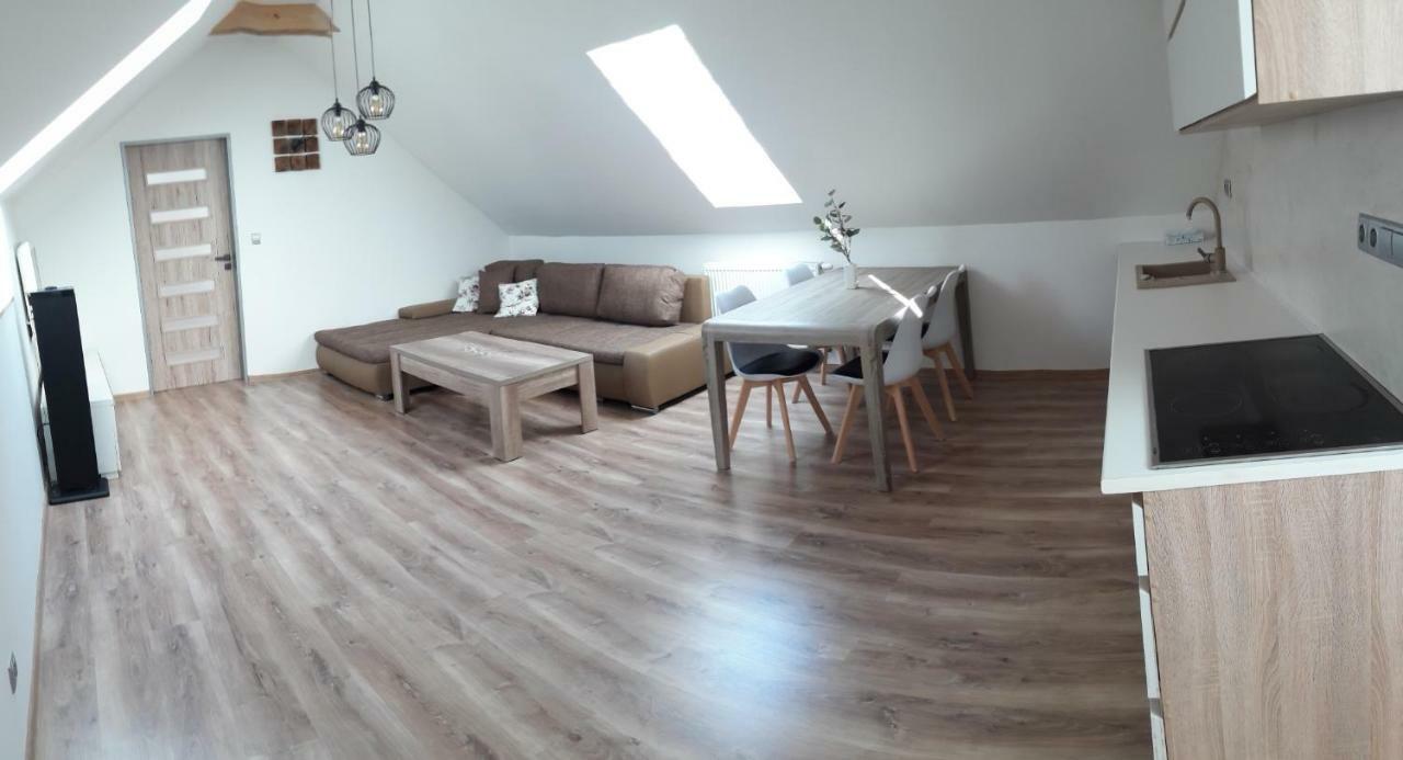 Apartmán ZA-KA 1 ubytování Litovel Cervenka Exterior foto
